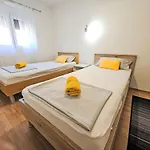 Paz By Interhome *